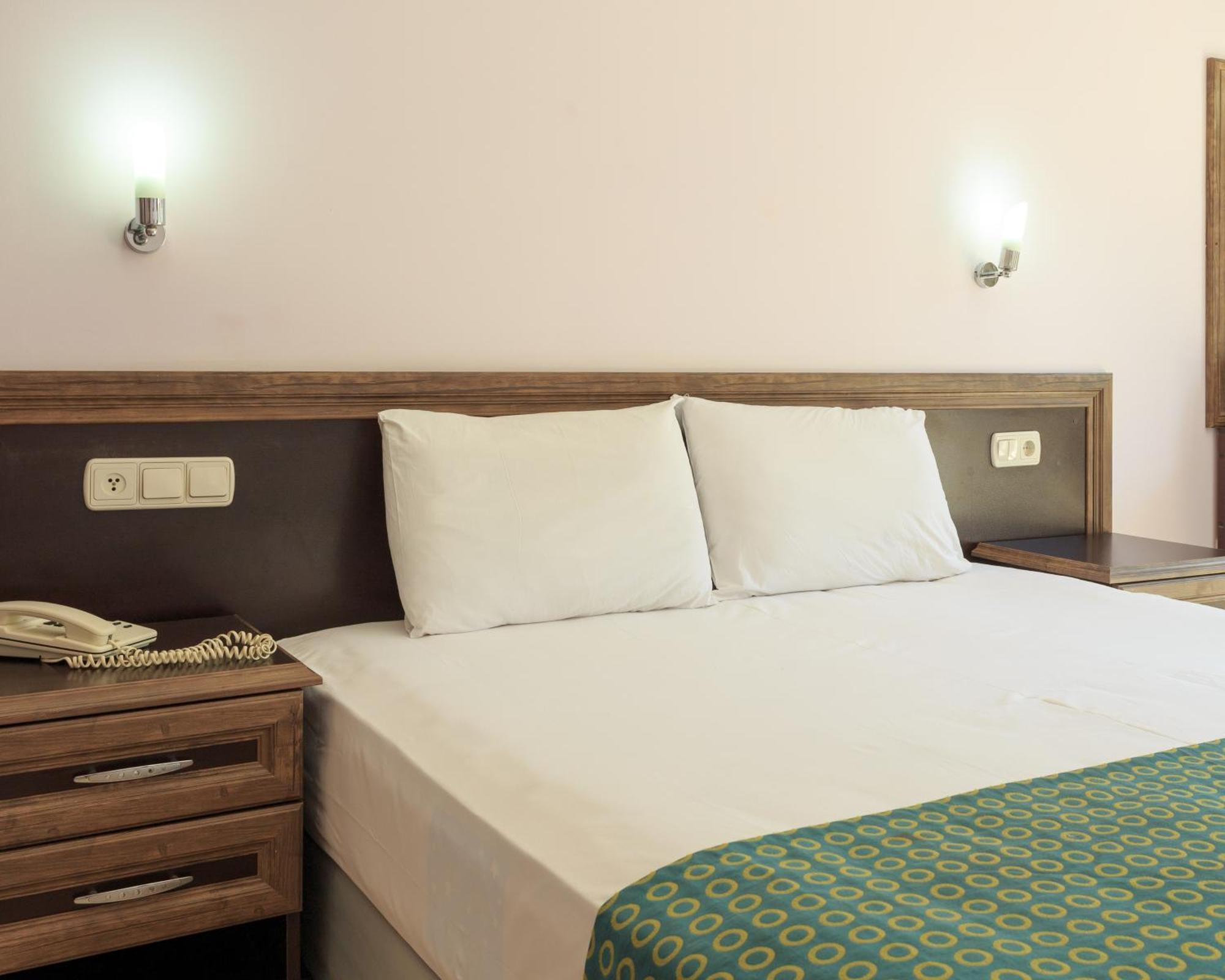 Flamingo Hotel & Spa - Pet Friendly Ölüdeniz Esterno foto